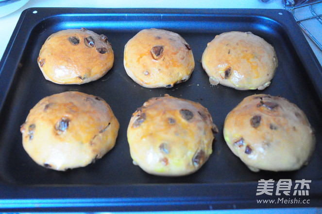 Candied Date Buns recipe