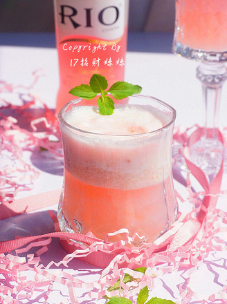 Princess Peach Lychee Cocktail recipe
