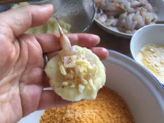 Shrimp Balls with Mashed Potatoes and Cheese recipe