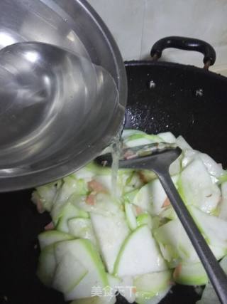 Stir-fried Old Cucumber with Ham recipe