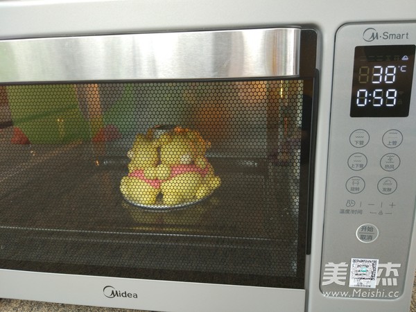 Winnie The Pooh Bread recipe