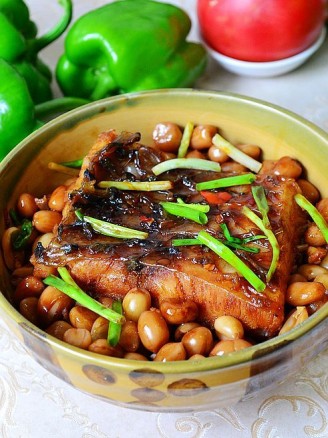 Peanut Stewed Salted Fish