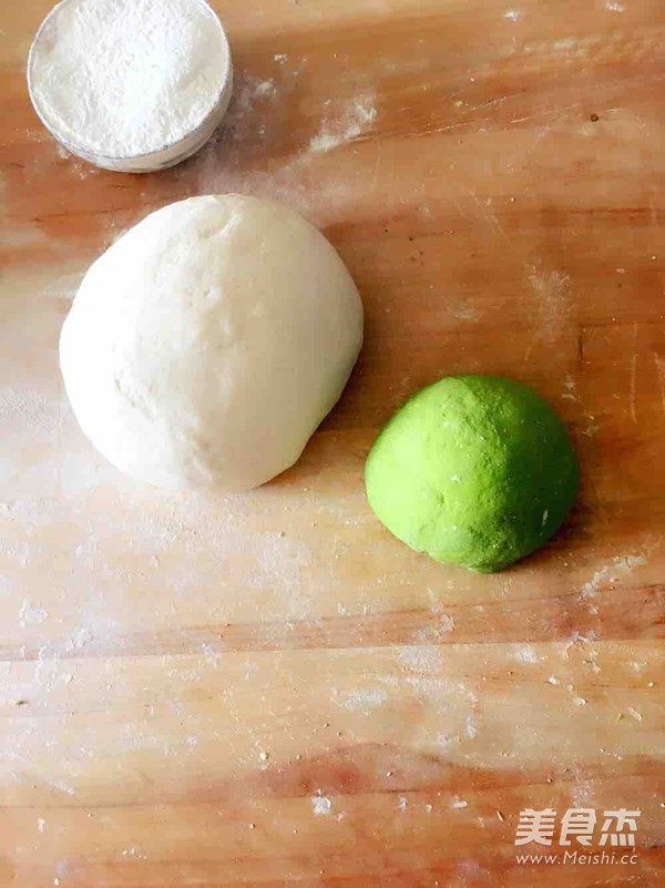 Jade Cabbage Dumplings recipe