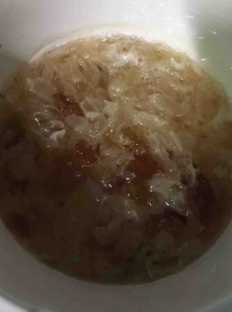 Peach Gum Soap Japonica Rice Tremella Red Date Soup recipe