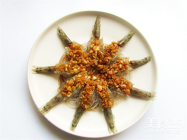 Flowered Garlic Vermicelli with Open Back Shrimp recipe