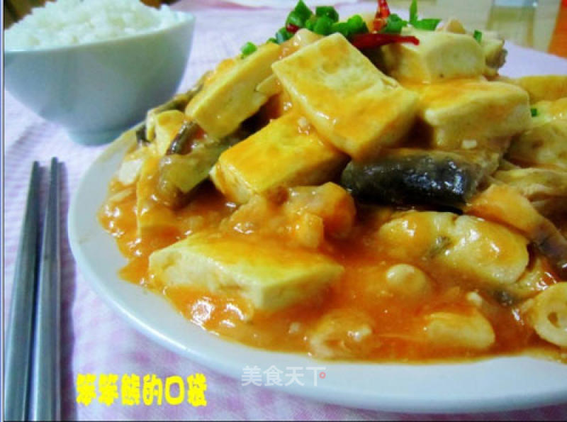 Tofu with Tomato Sauce and Fish Cubes recipe