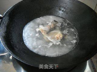 Chai Chicken Soup with Yam, Gorgon and Lotus Seeds recipe