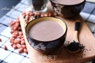 Peanut Black Soy Milk recipe
