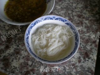 Yunnan Rice Noodles with Minced Pork recipe