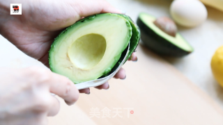 Quick Breakfast-avocado and Bacon Sandwich recipe