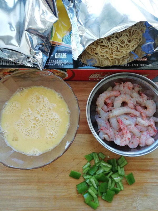 Shrimp Hot Dry Noodle recipe