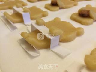 #aca烤明星大赛# Rilakkuma Cup Yuanzi/hug Almond Biscuits recipe