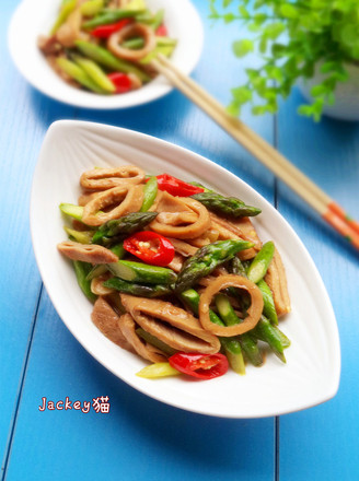 Stir-fried Beef Intestines with Asparagus recipe