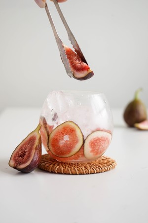 Fig Sparkling Water | this Refreshing Cup is Not to be Missed in Summer recipe