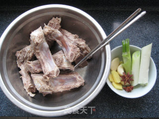 Large Row of Braised Noodles-futian Has No Faces But is Not Happy, Gluttonous, No Meat is Not Happy recipe