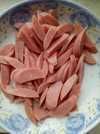 Stir-fried Ham Sausage with Green Peppers recipe