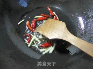 Stir-fried Hairy Crab with Green Vegetables recipe