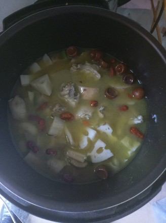 Lotus Root Chicken Soup