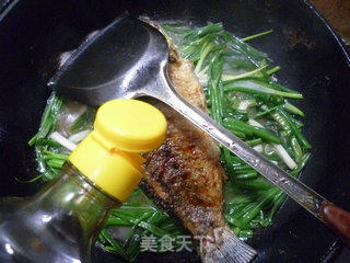 Grilled River Crucian with Chives recipe