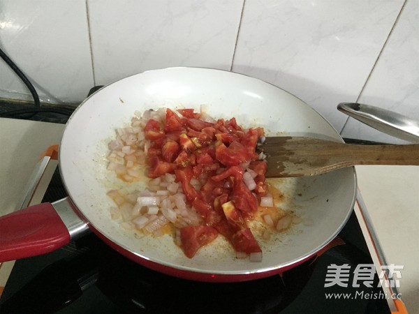 Pasta with Mushroom Beef Sauce recipe