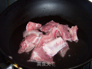 Chinese Wolfberry and Yam Ribs in Clay Pot recipe