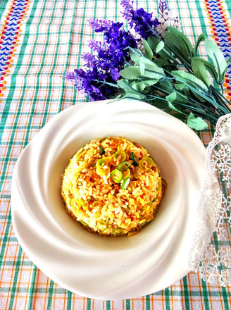 Homemade Carob Fried Rice with Minced Pork and Egg recipe