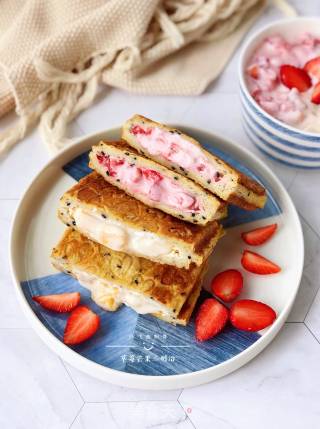 Strawberry Mango Sandwich recipe