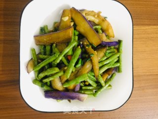 Fried Eggplant with Beans recipe