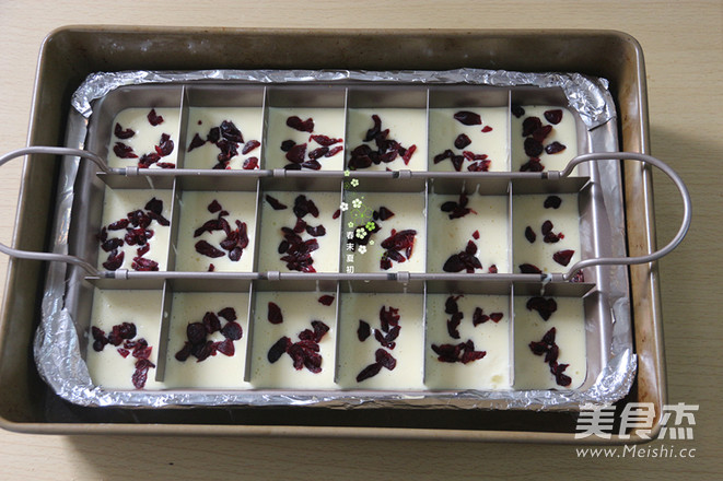 Cranberry Cheesecake Small Cubes recipe