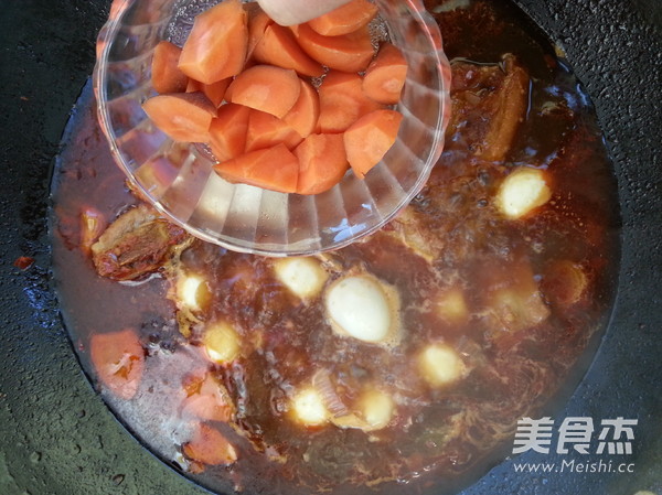 Braised Pork Ribs with Quail Eggs recipe