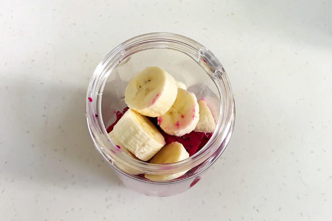 Dragon Fruit Banana Smoothie recipe