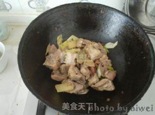 Stewed Pork Ribs with Potatoes recipe