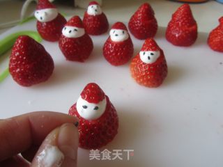 Santa Cupcakes recipe