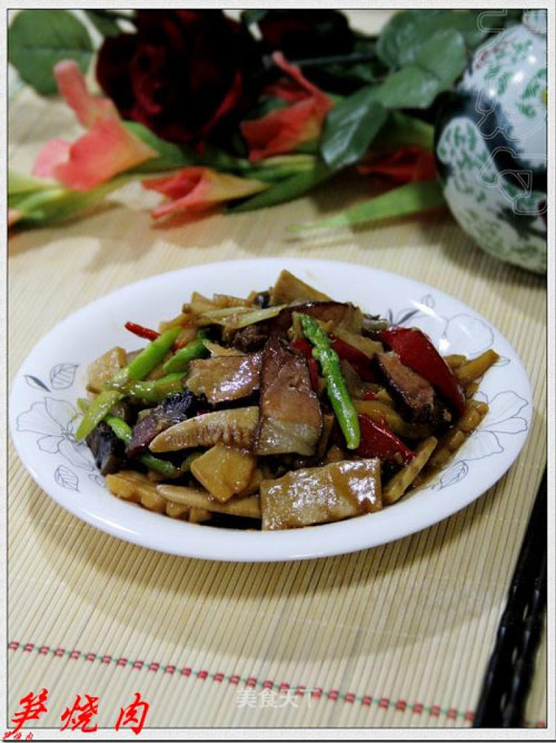 Hangzhou's Famous Dish "roasted Pork with Bamboo Shoots" recipe