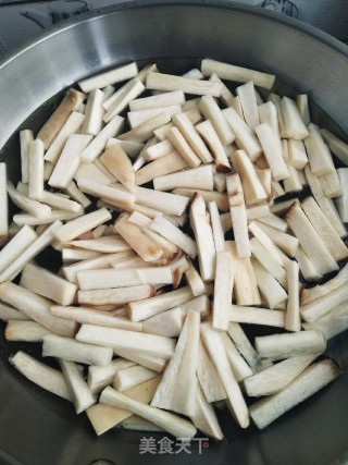 Fried Pork with Pleurotus Eryngii recipe