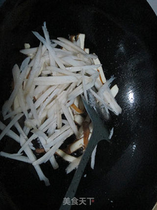 【winter Health Care】invigorate The Spleen, Lower Blood Lipids-fried Three Silks recipe