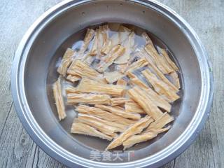 Tofu Soup with Quail Egg and Pork Ribs recipe