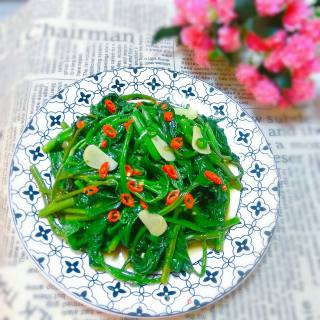 Sweet Potato Sprouts Mixed with Kimchi Water recipe