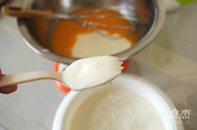 Yogurt Flower Bread recipe