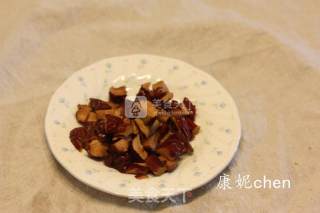 Jujube Soy Milk with Wolfberry recipe