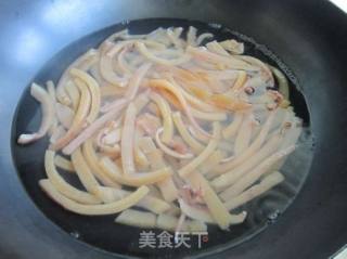 Fried Squid with Chives recipe