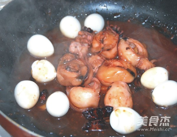 Braised Cuttlefish and Quail Eggs recipe