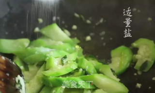Chaoyin Trendy People: Chaoshan Vegetarian Fried Loofah recipe