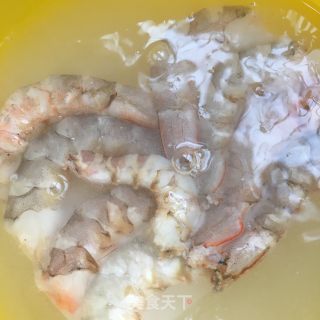 Stir-fried Shredded Lettuce with Fresh Shrimp recipe