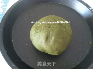 Snowy Mooncakes with Matcha Filling recipe