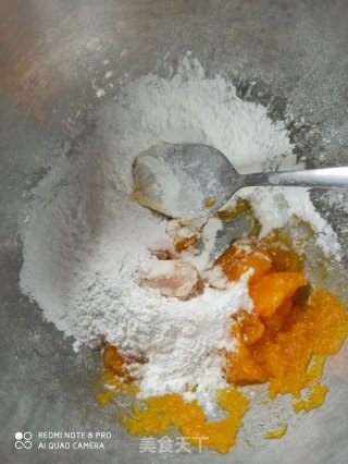 Pumpkin Glutinous Rice Pink Bean Cake recipe