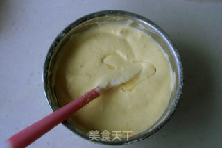 Mango Flowing Heart Mousse recipe