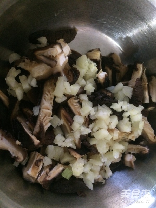 Mushroom Chicken Fried Rice recipe