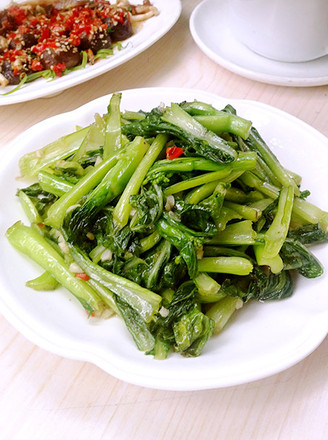 Stir-fried Vegetable Core with Garlic recipe