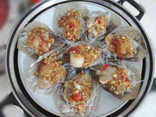 Steamed Scallops with Garlic Vermicelli recipe